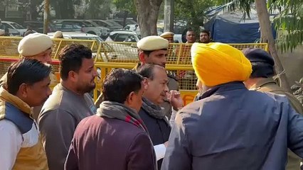 विधायक महेंद्र गोयल से दिल्ली पुलिस के AATS ऑफिस में पूछताछ जारी