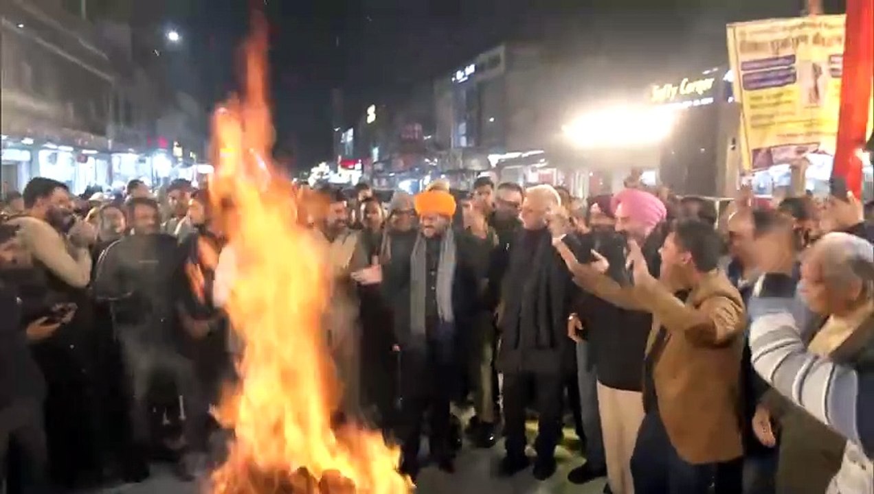 HN_ANI_RJ_JAIPUR_LOHRI_CELEBRATION_19-59-45