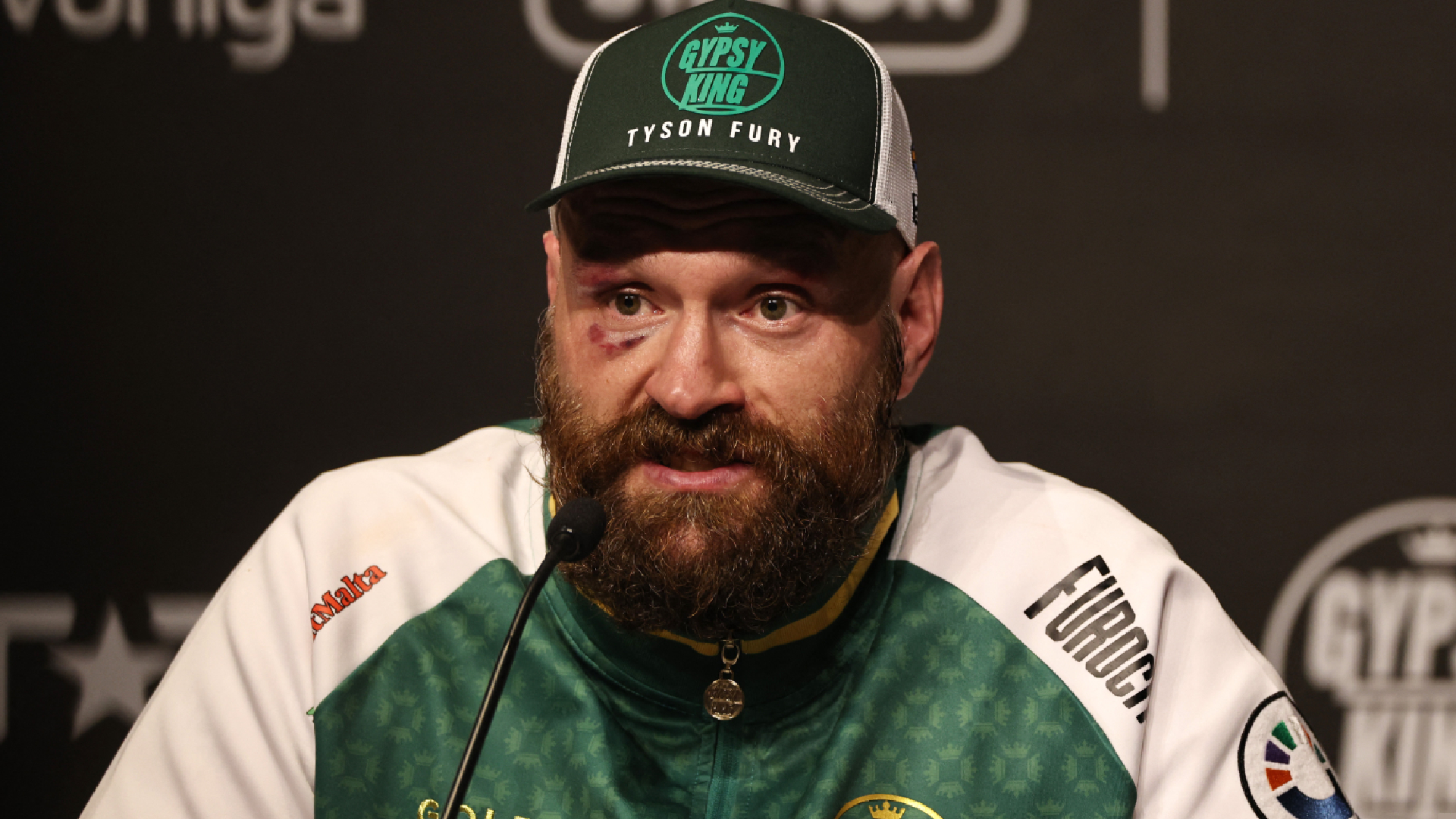 Breaking News - Fury announces boxing retirement