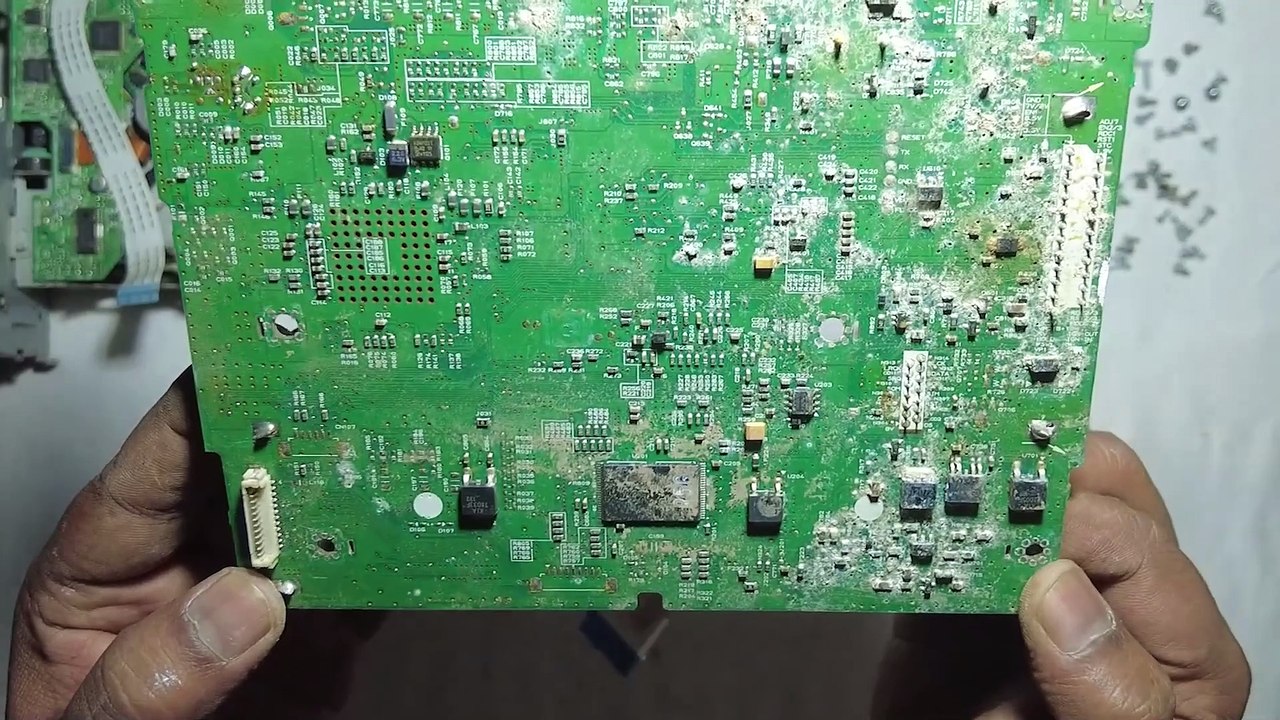 Unboxing HYUNDAI MP3 player and its features and its internal parts