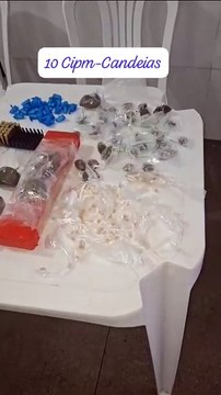 Suspeitos são presos enquanto distribuíam drogas em cidade da Região Metropolitana de Salvador