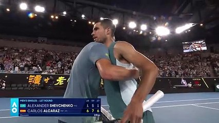 Australian Open Day 2 Recap - Djokovic survives scare and Kyrgios beaten