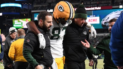 Ray Davis, Romeo Doubs Suffer Scary Concussions on Sunday