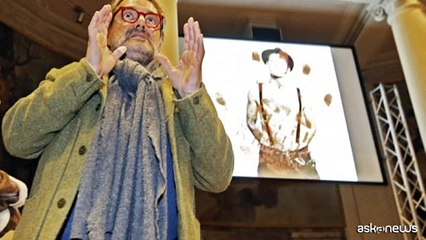 Oliviero Toscani l'europeo: "A casa mia si parlano tutte le lingue"