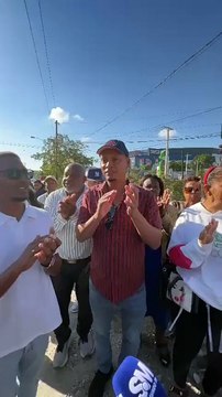 Pese a desalojo, decenas de buhoneros del KM 9 dicen no han sido indemnizados