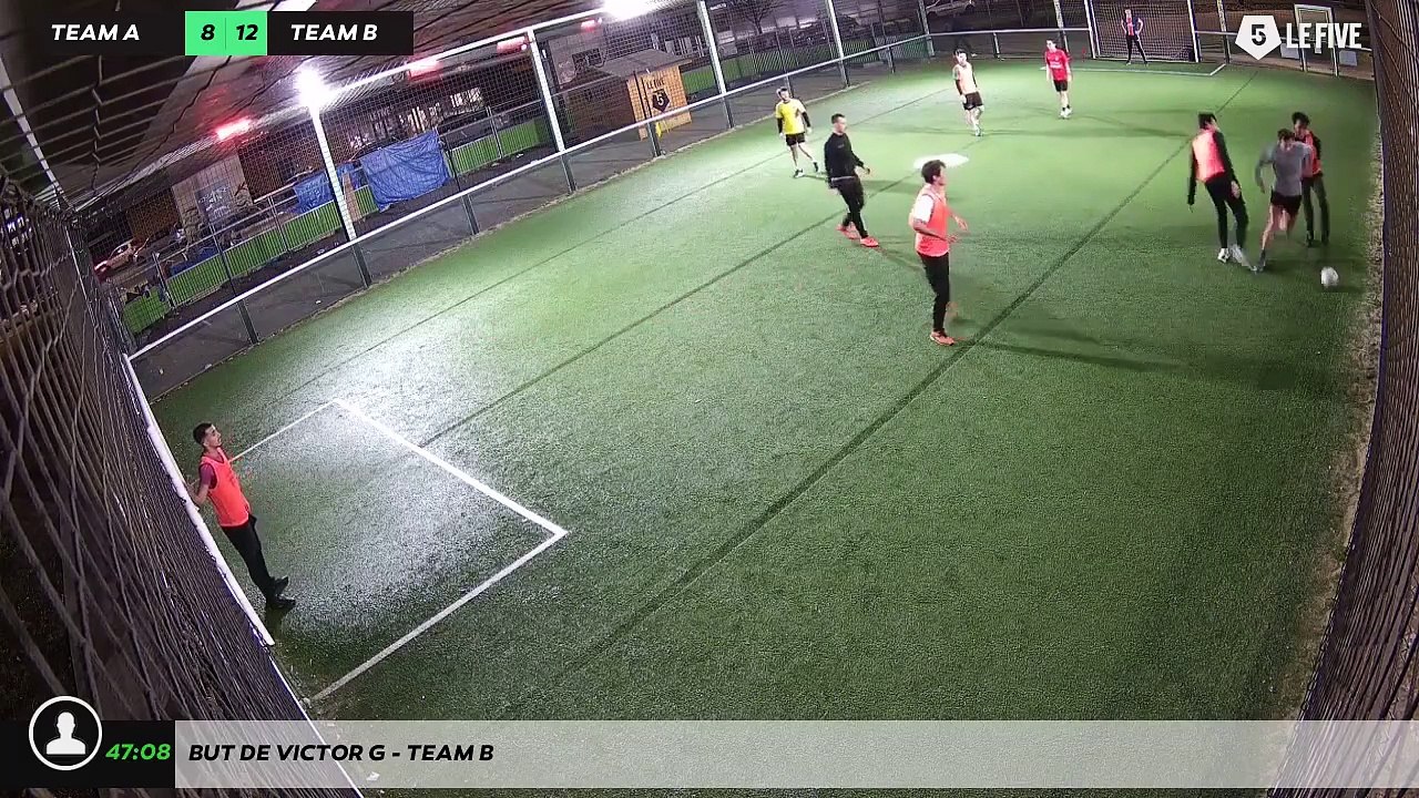 But de Victor G - Team B