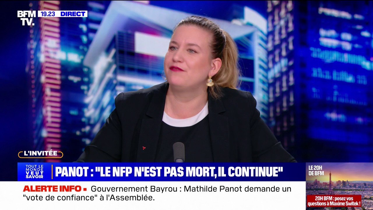 "C'est vrai": Mathilde Panot confirme que LFI a commencé à récolter des signatures de maires en prévision d'une présidentielle anticipée