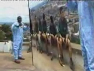 Longue Longue, Ayo Africa