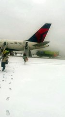 Avião aborta descolagem nos EUA