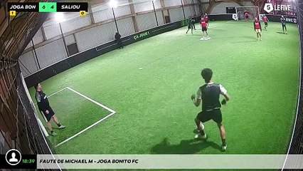 Faute de Michael M - Joga Bonito Fc