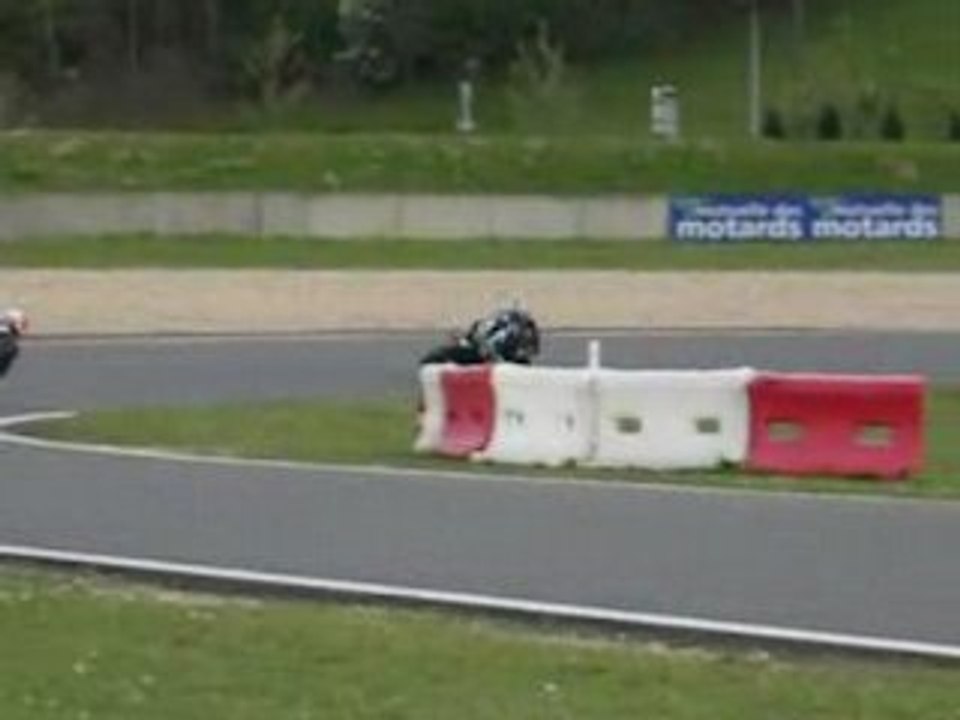 600 gsxr circuit carole