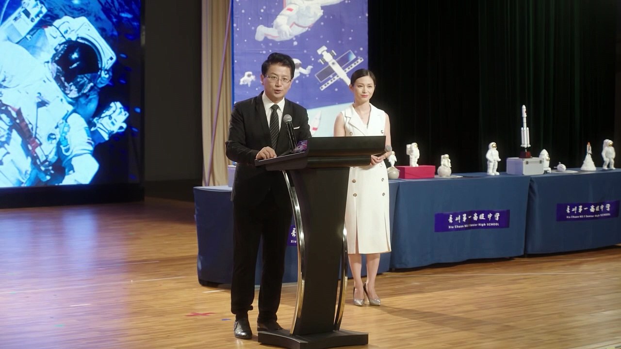 My Deskmate S01E10 {Hindi-Chinese} 720p (10bit) WEB-DL ESub [BollyFlix]