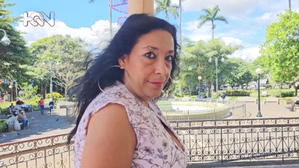 La Faraona- Una mujer que enciende el parque central de Heredia