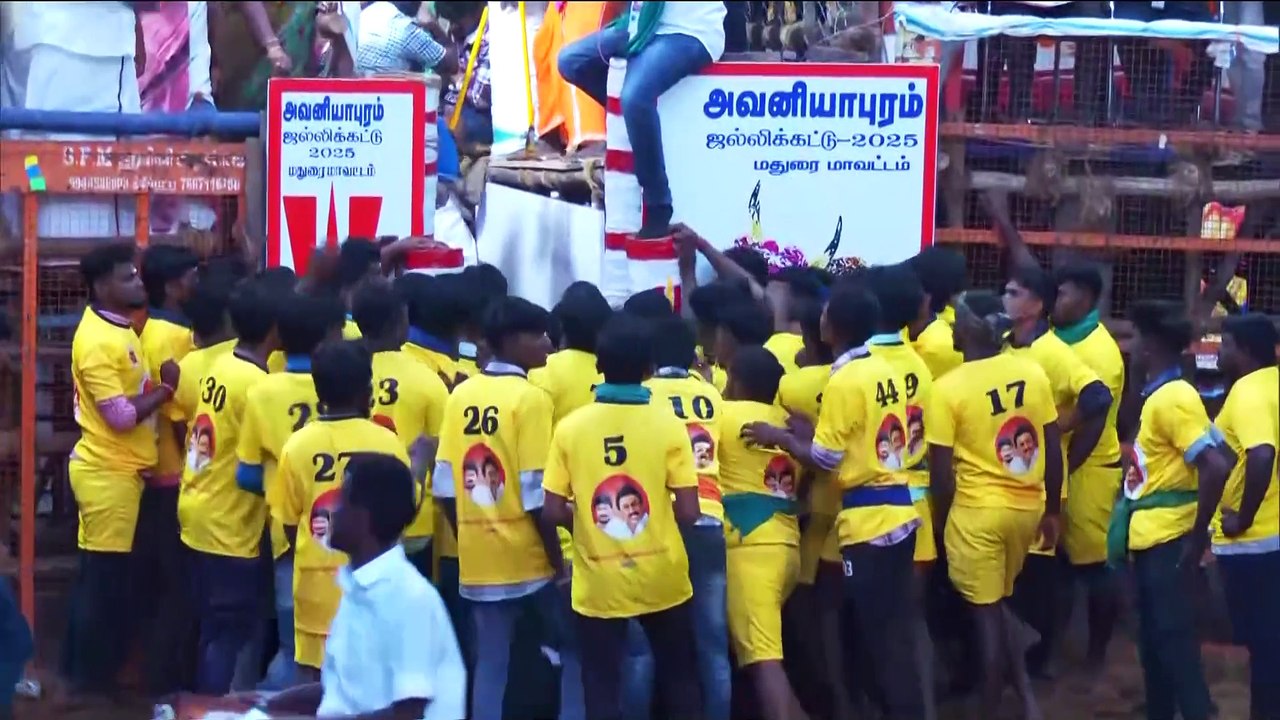 hn_ANI2_madurai_avaniyapuram_jallikattu_festival_06-40-13