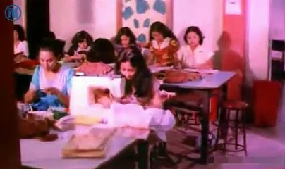 Cinta Segitiga (1979)