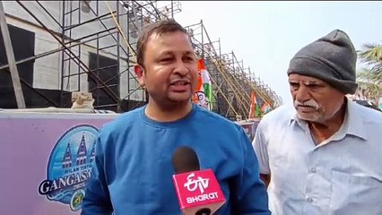বাবা মায়ের কুড়ি বছরের স্বপ্ন পূরণ করলেন ছেলে