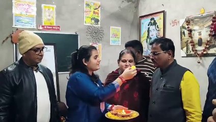 बुरहानपुर। दूसरी बार फिर डॉ मनोज माने बने बीजेपी जिलाध्यक्ष, बेटी ने माथे पर तिलक लगाकर उतारी आरती