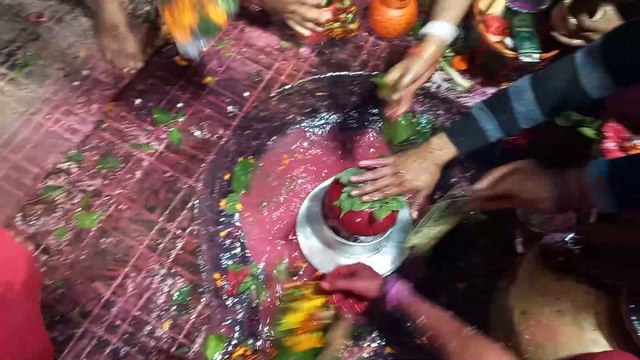 मकर संक्रांति पर आज बासुकीनाथ धाम मंदिर में उमड़ी श्रद्धालुओं की भीड़