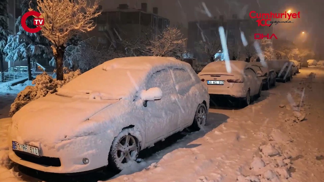 Edirne'de kar yağışı nedeniyle eğitime ara verildi