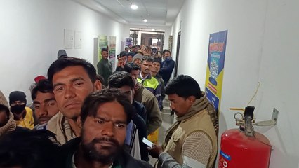 दो पहिया वाहन चेकिंग के नाम पर गढ़वा में हो रहा है आम जनता का दोहन एक हजार से लेकर दस हजार तक लगाए जा रहे हैं फाइन