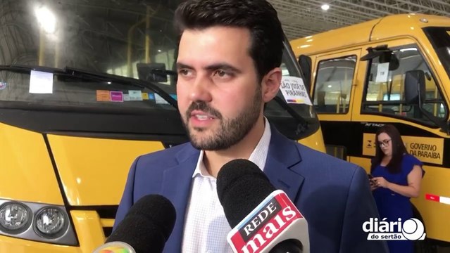Wilson Filho afirma que escolas da PB estão preparadas para cumprir lei que proíbe celular na escola