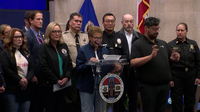 Incendies de Los Angeles : des vents d'une force « proche d'un ouragan », inquiètent les autorités