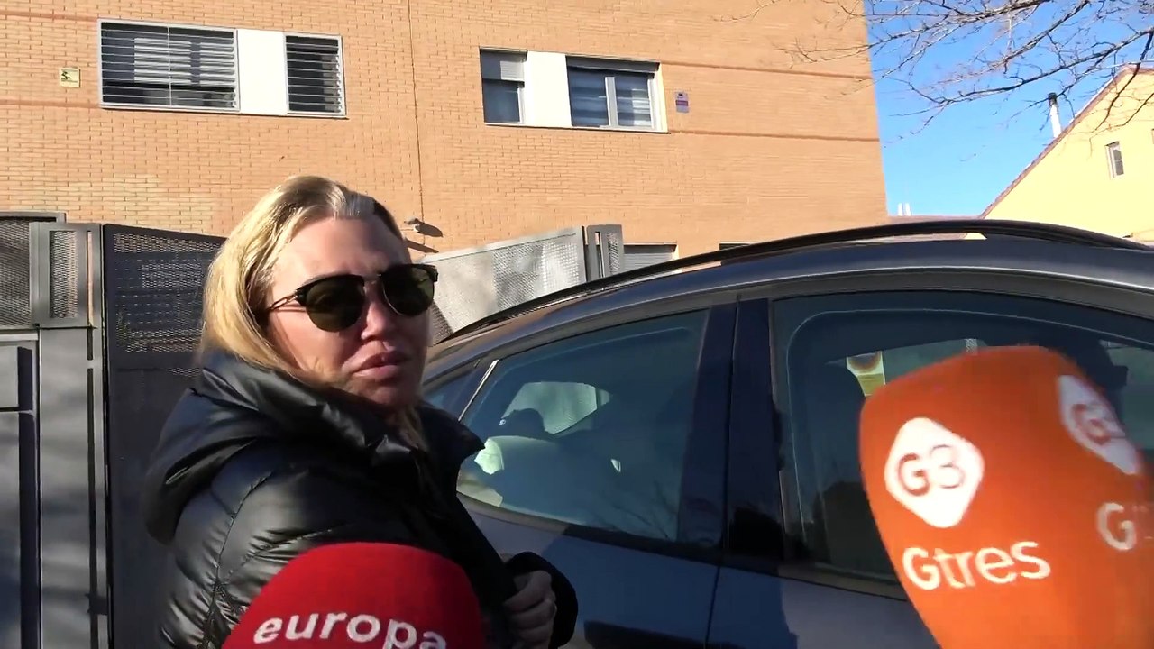 Primeras palabras de Belén Esteban, visiblemente afectada, tras estar en Canarias junto a su gran amiga Anabel Pantoja
