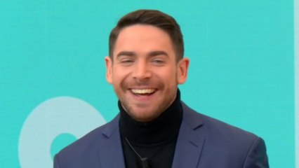 GALA VIDEO - Ange Noiret malmené par Bruce Toussaint dans Bonjour ! L’animateur hilare face à son chroniqueur : “Regardez dans quel état il est”