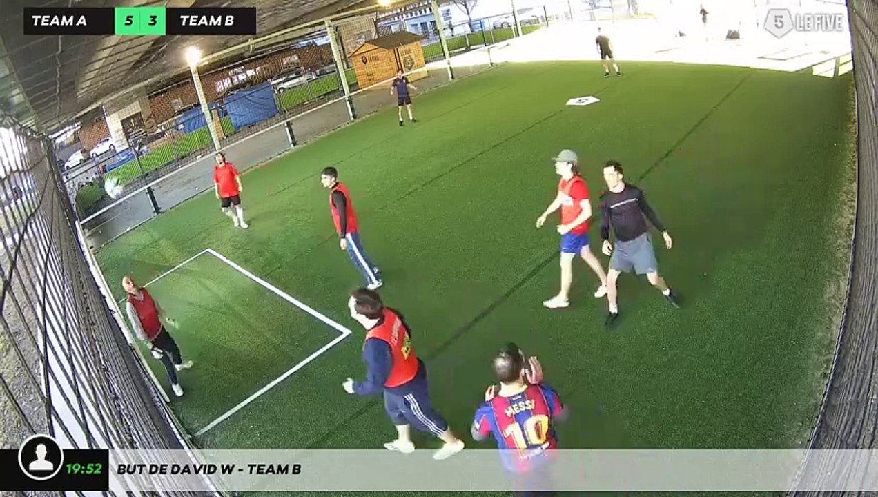 But de David W - Team B