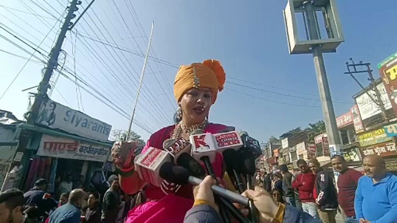 उत्तरायण के मौके पर हल्द्वानी में निकल गई विशाल शोभायात्र, लोक कला और लोक संस्कृति की झांकियां बनी आकर्षण की केंद्र