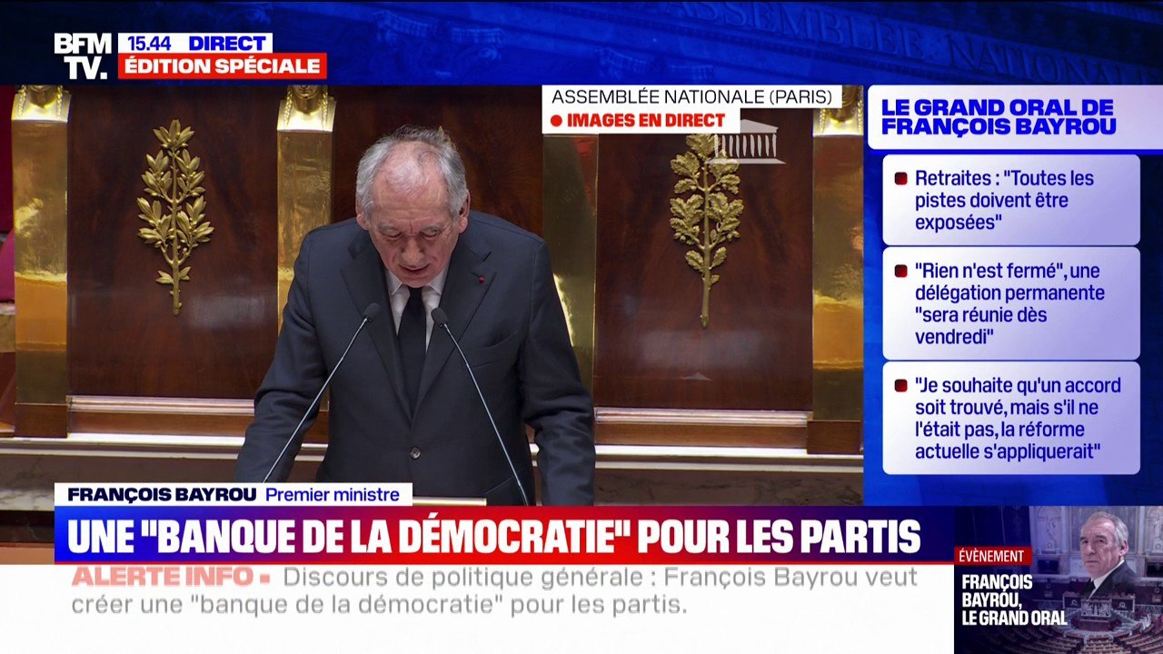 Pour François Bayrou, l'adoption du scrutin à la proportionnelle "obligera à reposer la question de l'exercice simultané d'une responsabilité locale et nationale"