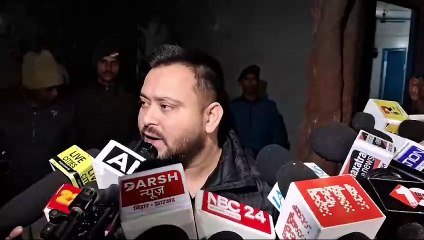 लालू आवास पहुंचे थे पशुपति पारस तेजस्वी ने कहा चूड़ा दही भोज खाने लालू जी पारस जी के यहां  जाएंगे