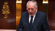 François Bayrou tend la main aux « gilets jaunes » dans sa déclaration de politique générale