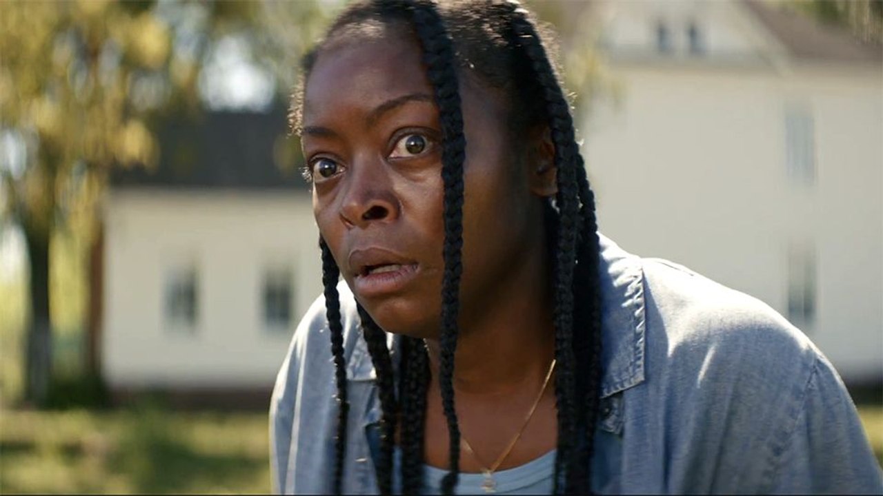 The Woman In The Yard Trailer OV