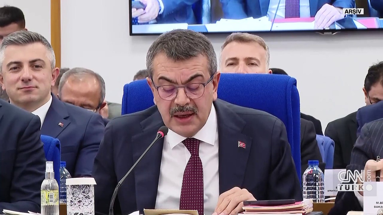 MEB'in özel okul bursu sürecek mi?