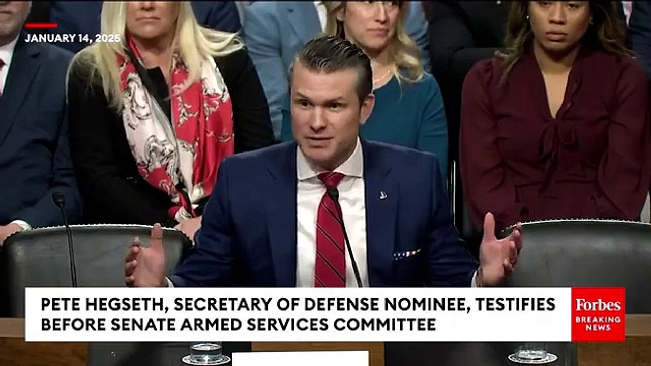 MUST_WATCH__Kirsten_Gillibrand_Confronts_Pete_Hegseth_About_Past_Statements_About_Women_In_Military(360p)