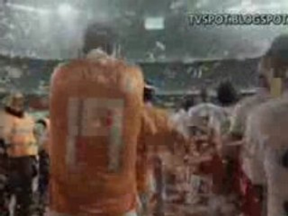 Nike Football - Pasa al siguiente nivel(Spanish Version 90s)