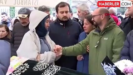 Halil Ergün, Bedia Ener'in cenazesine gitmeyen Yaprak Dökümü oyuncularına sitem etti