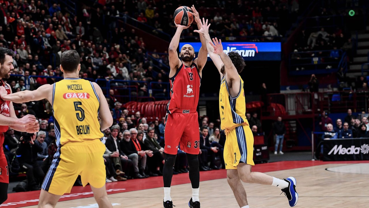 Trotz guter erster Hälfte: Alba geht in Mailand unter