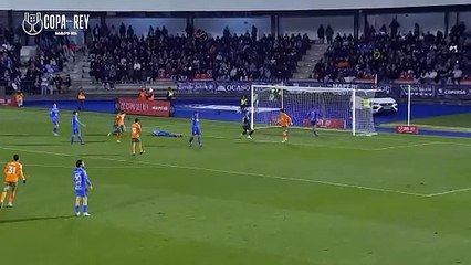 Gol de Sadiq (0-2) en el Ourense 0-2 Valencia
