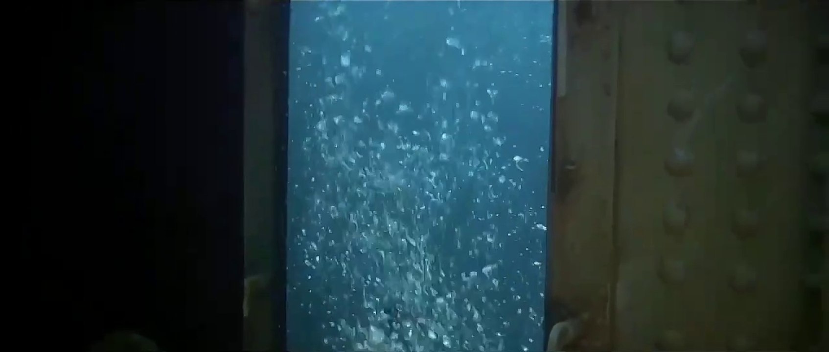 Beyond the Poseidon adventure (1979) - great escape 01 (Soundtrack)