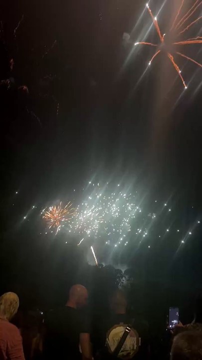 Fête Nationale  Le Feu d’artifice du 14 juillet 2023  Grenoble #14juillet #fetenational #france (7)