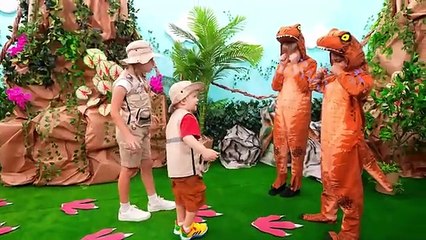 Oliver goes on a Fun Safari