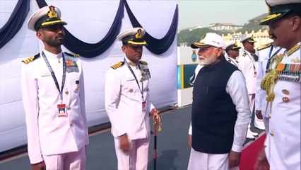 HN_ANI_MUMBAI_PM_MODI_TO_DEDICATE_NOVAL_COMBATANTS_10-59-36