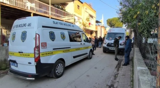Adana'da korkunç olay: 3 kişi boğazları kesilmiş halde ölü bulundu