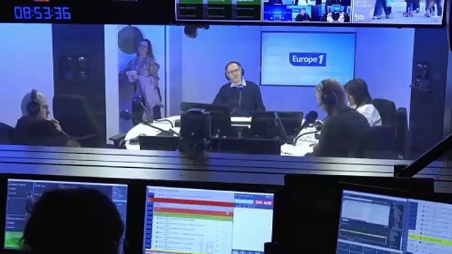 «Il y a eu un peu de mélange dans mes pages» : le zapping politique du discours de politique générale de François Bayrou