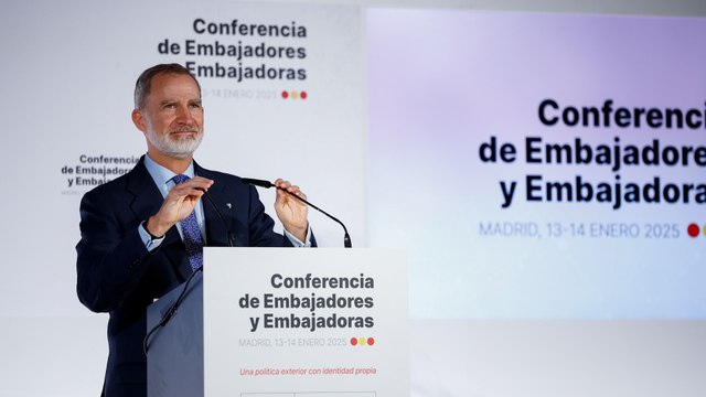 Felipe VI clausura la segunda jornada de la IX Conferencia de Embajadores de España