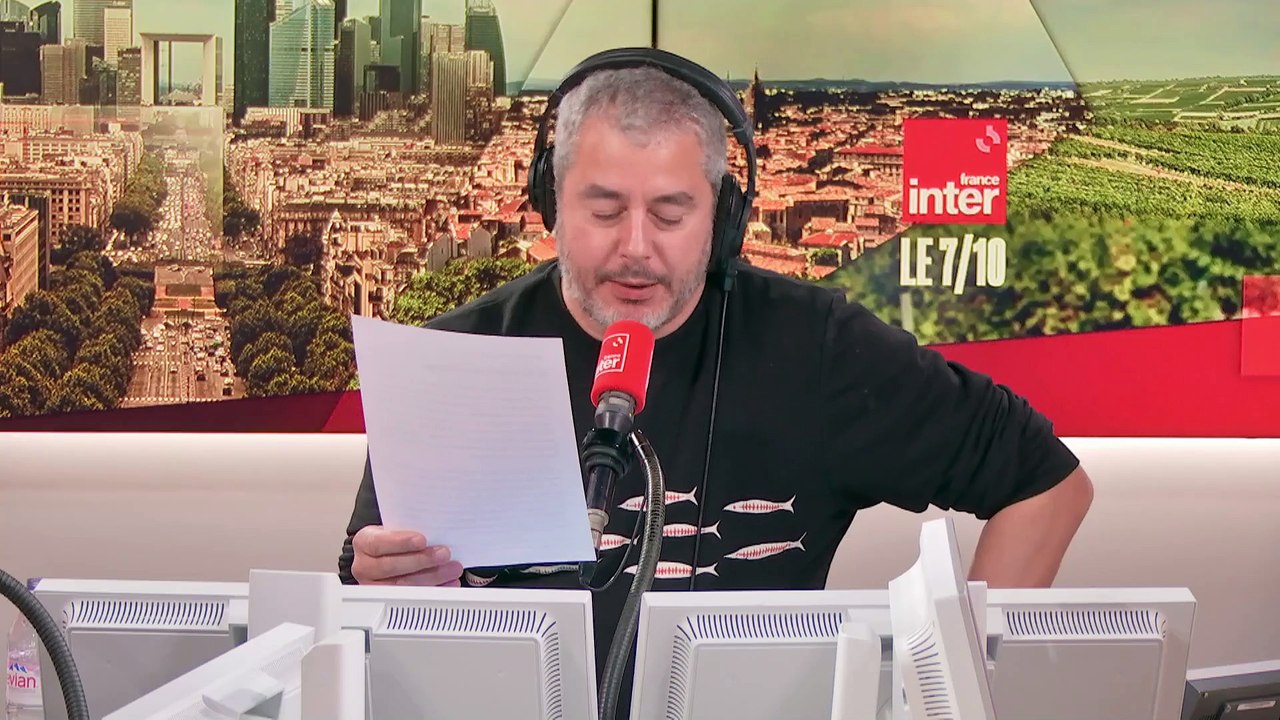 François Bayrou a gravi la moitié de l'Himalaya - L'édito politique de Patrick Cohen