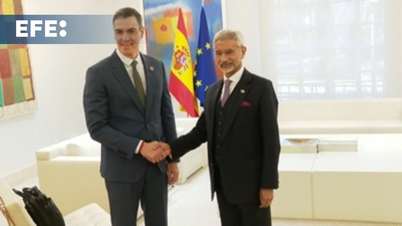 Sánchez y el ministro de Exteriores indio repasan la cooperación en temas de interés común
