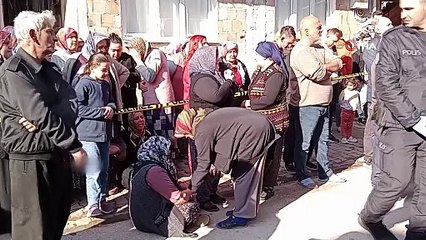 İki kadın bir erkek bıçaklanarak öldürüldü